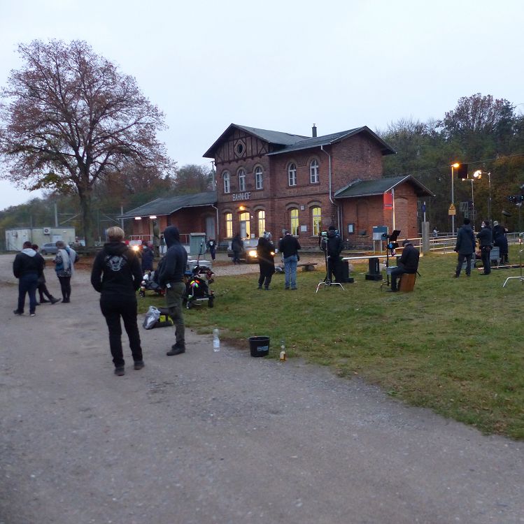 2020 diente der Bahnhof als Kulisse für den Spielfilm LIEBE DES LEBENS